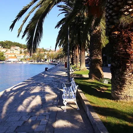 بيت للعطل Stone House In Brotnice Near & Sea *