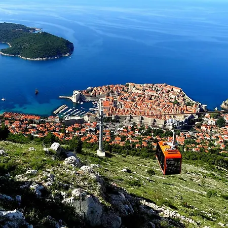 Stone House In Brotnice Near & Sea Σπίτι διακοπών *