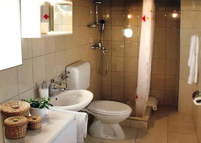 Stone House In Brotnice Near & Sea *